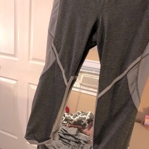 Gray Avia leggings